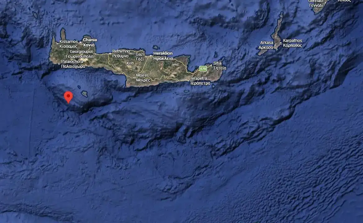 akdenizde-hareketli-anlar-girit-aciklarinda-4-buyuklugunde-deprem