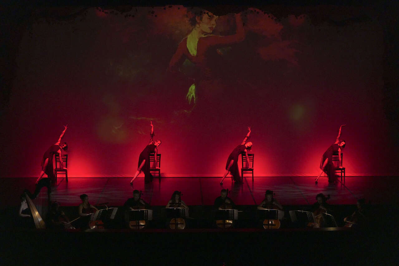 antalyada-buyuleyici-gece-8-cello-ve-arp-ayni-sahnede-devlesti