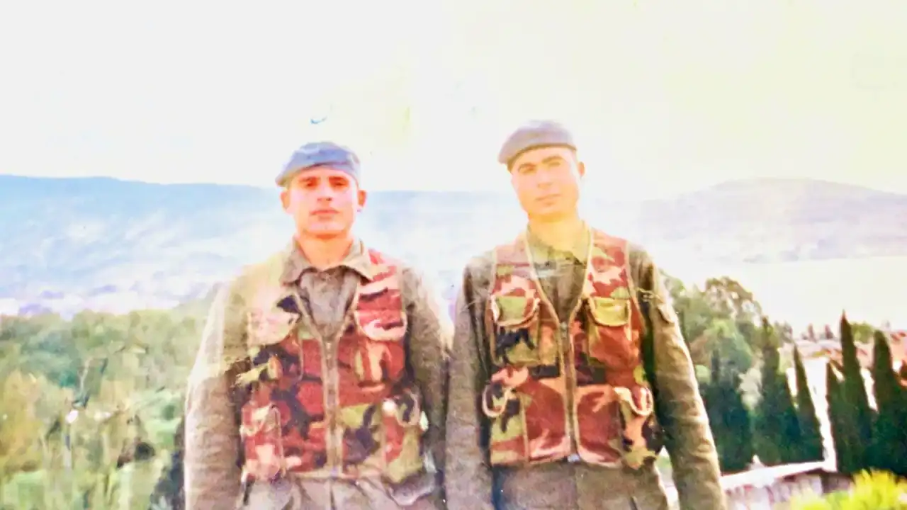 sehit-arkadasinin-mektubunu-manavgattaki-annesine-getirdi