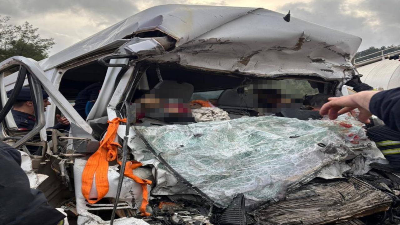 antalya-isparta-yolundaki-faciada-dikkat-ceken-gelisme-sofor-tutuklandi