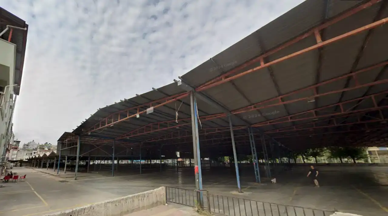 kepezdeki-tartismali-pazar-alani-meclisten-gecti-oy-birligiyle-kabul-edildi