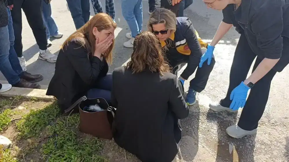 manavgatta-olumle-burun-buruna-geldiler-demirler-otomobile-ok-gibi-saplandi