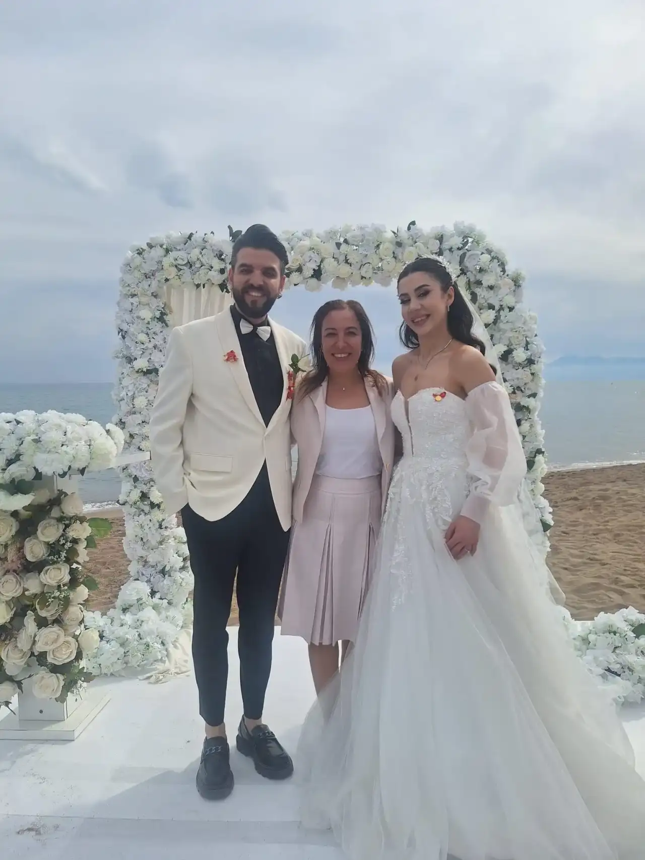 akdeniz-gercek-ailesi-ozmen-ailesinin-mutluluguna-ortak-oldu