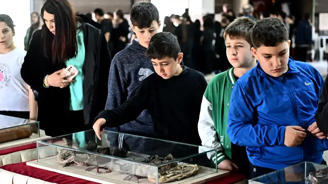 canakkalenin-sessiz-taniklari-muratpasada