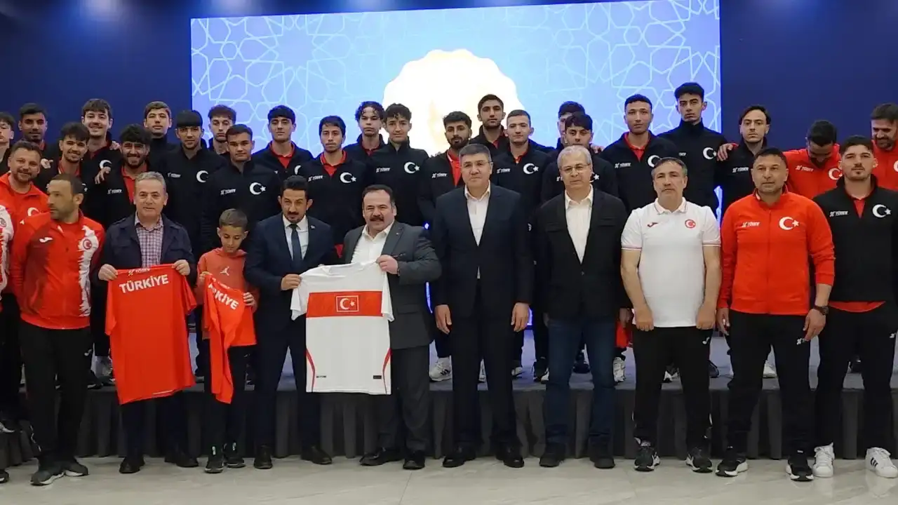 sessiz-dunyanin-milli-golculeri-burdurda