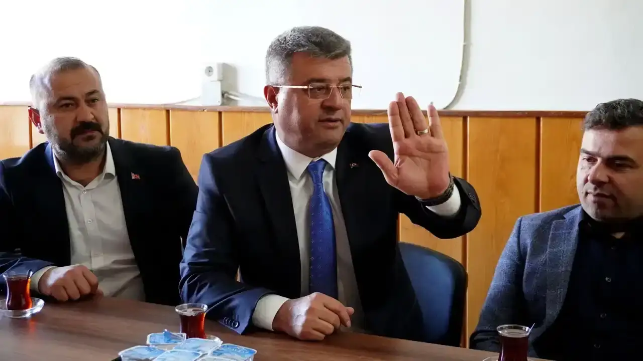 aesob-secimi-oncesi-kriz-buyuyor-alkan-ve-dere-tartismasi-suruyor