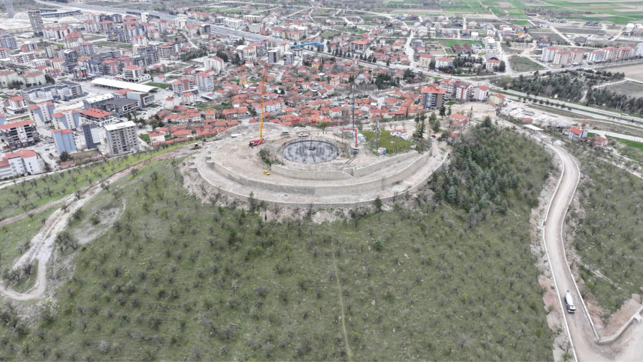 ispartada-cunur-tepesi-yeniden-canlaniyor