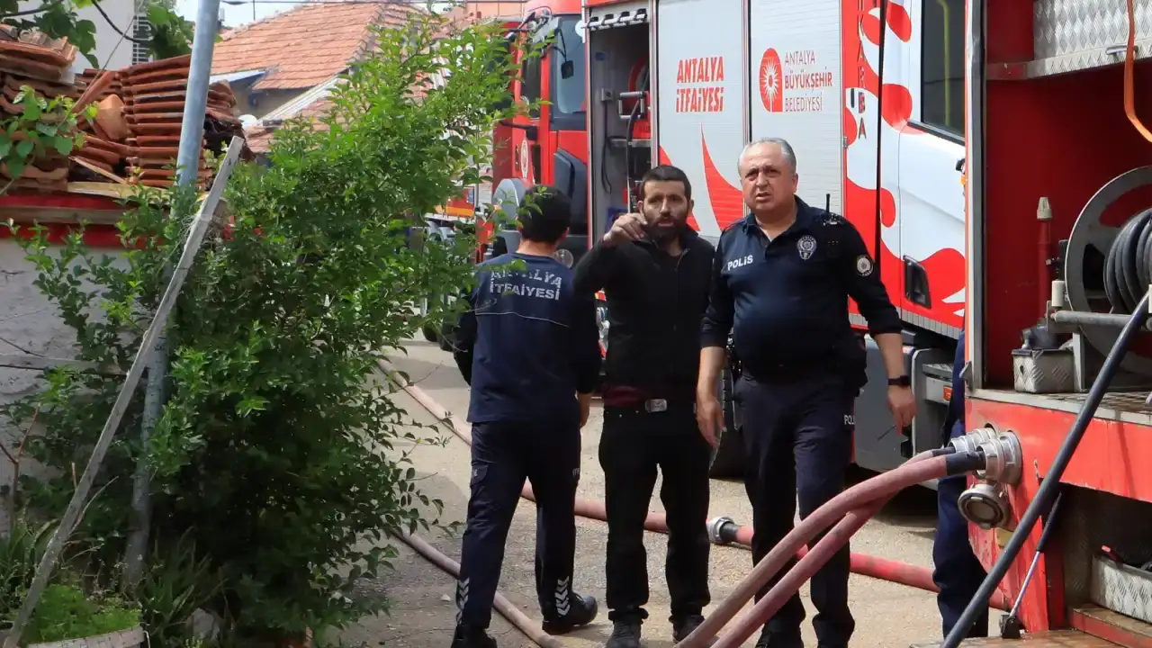 kepezdeki-yangindan-iki-kardesi-komsulari-kurtardi