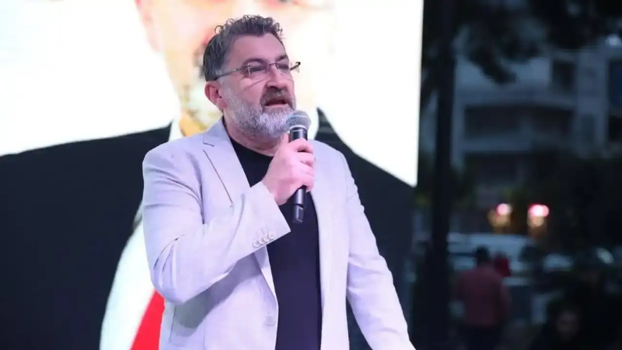 serik-belediyesinde-baskan-kadir-kumbulun-chpden-istifasi-sonrasi-ilk-istifa-geldi