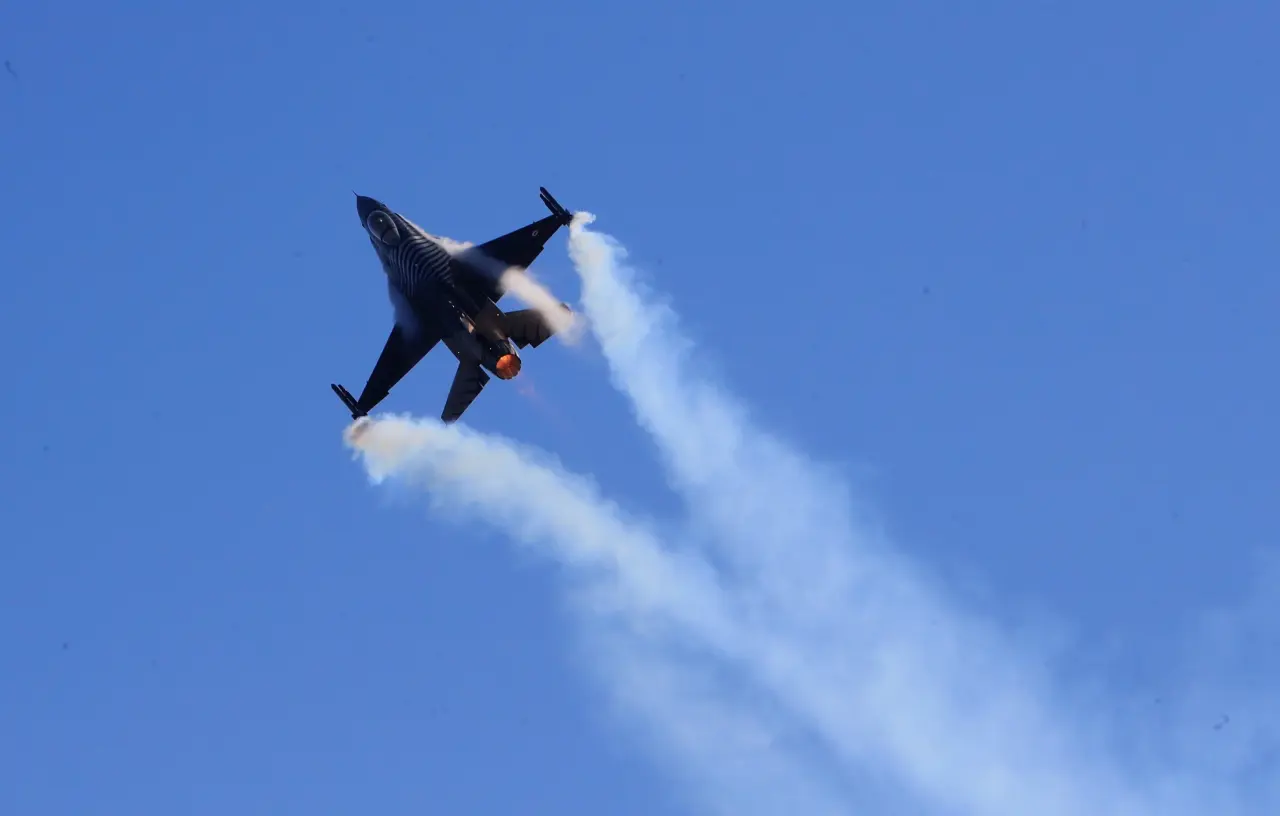 Antalya Semalarında Gurur Tablosu: SOLOTÜRK Nefes Kesti 2