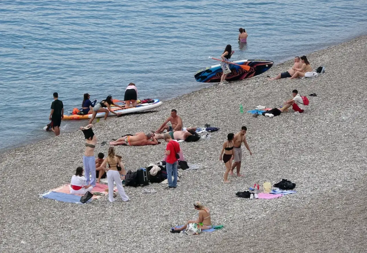 25 Dereceyi Gören Konyaaltı'na Koştu 4