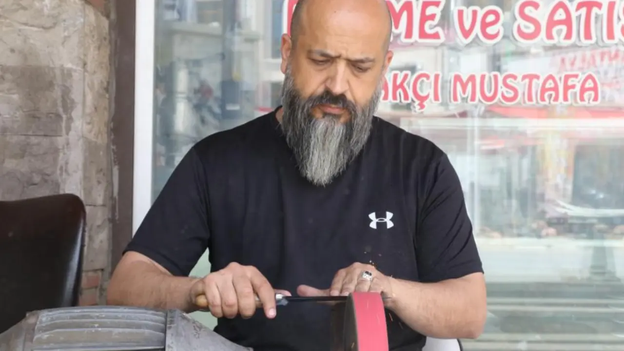 6'ncı Kuşak Bıçak Ustası Uyardı: Kurbanda Kaliteli Bıçak Seçin 2