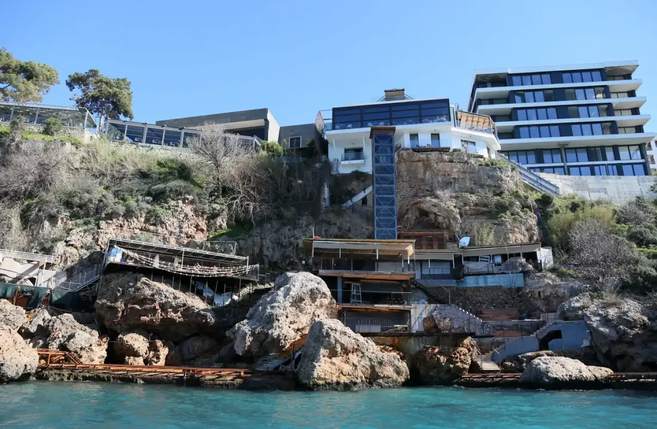 Antalya Falezlerde 16 Nokta İçin Yıkım Kararı Çıktı! 5