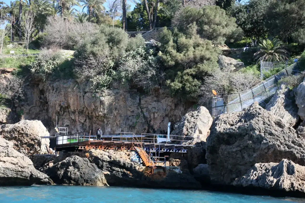 Antalya Falezlerde 16 Nokta İçin Yıkım Kararı Çıktı! 1