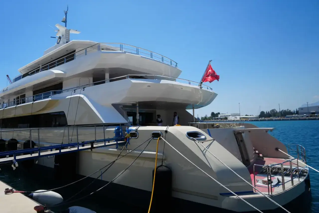 İtalyan Milyonerin 58 Metrelik Rüyası Antalya’da Yükseliyor 4