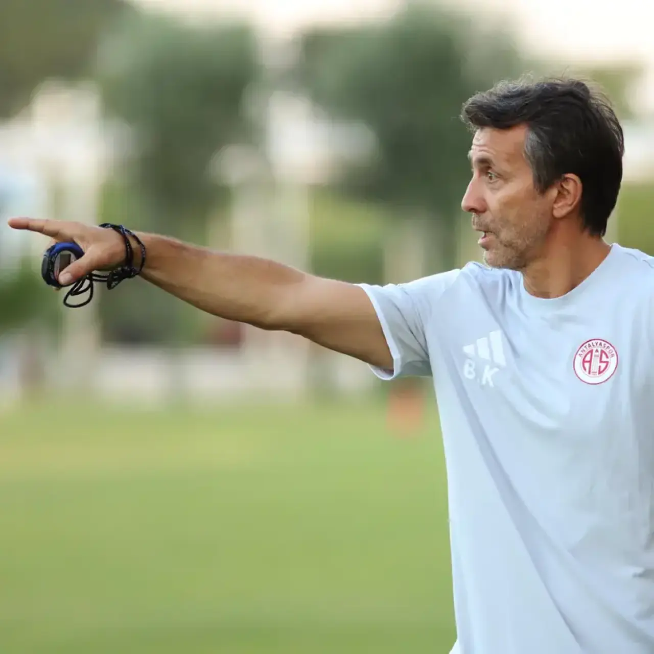 Antalyaspor'da Bülent Korkmaz Dönemi Dinamik Başladı! 3