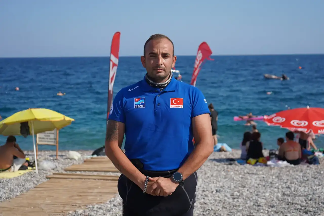 Antalya Kıyıları Tehlikede: Hıdırellez Dilekleri Balıkları Öldürüyor 2