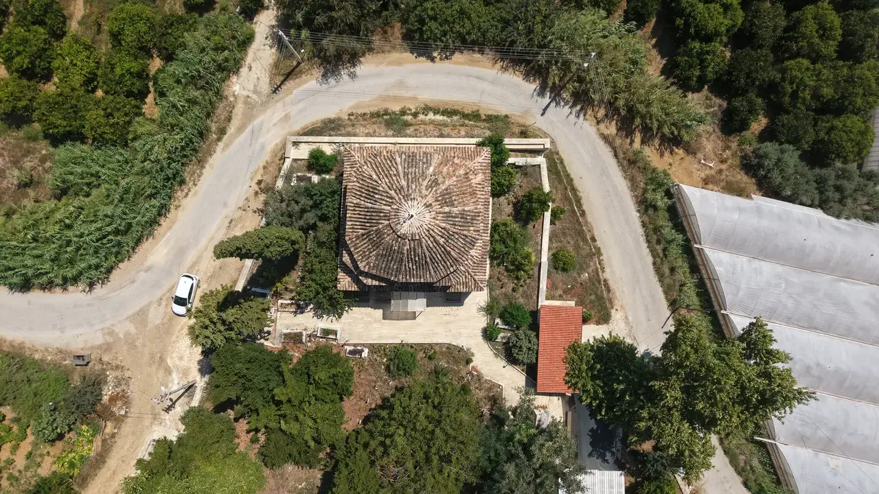 Perge'nin 2 Bin Yıllık Taşları Antalya'daki Caminin Duvarlarını Süslüyor 3