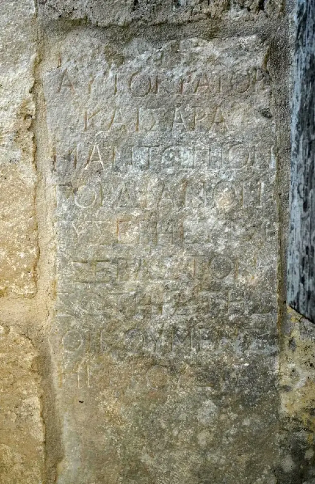 Perge'nin 2 Bin Yıllık Taşları Antalya'daki Caminin Duvarlarını Süslüyor 7
