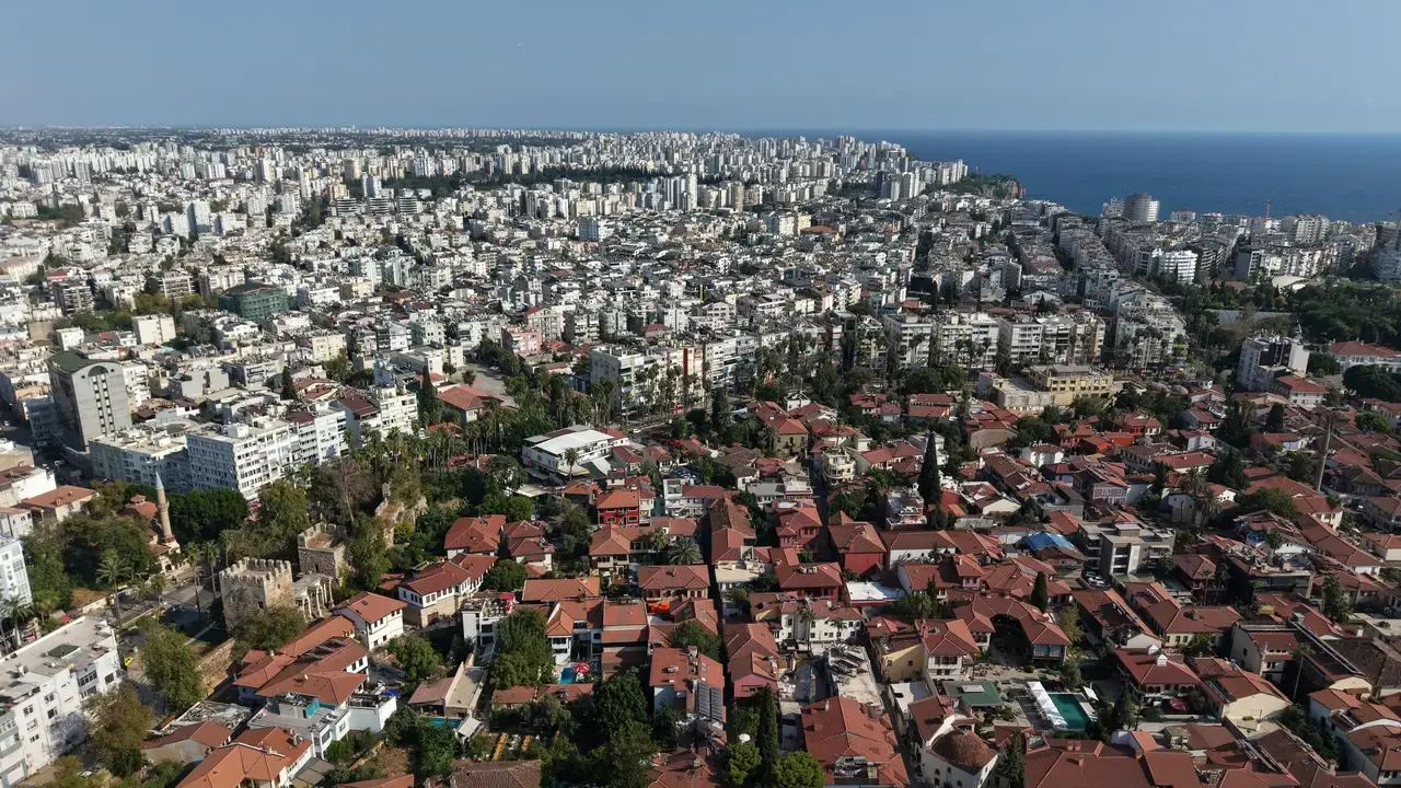 Kaleiçi Surları Gökyüzünden Görüntülendi 3