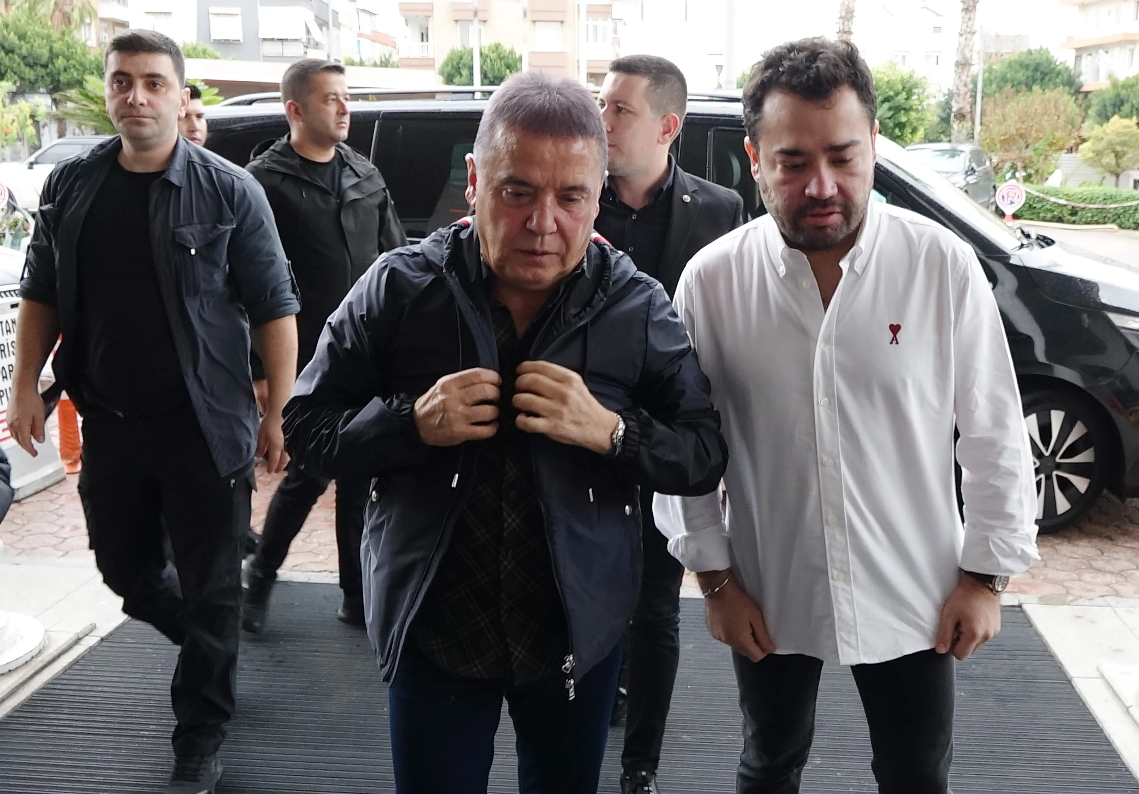 Başkan Böcek dede oldu