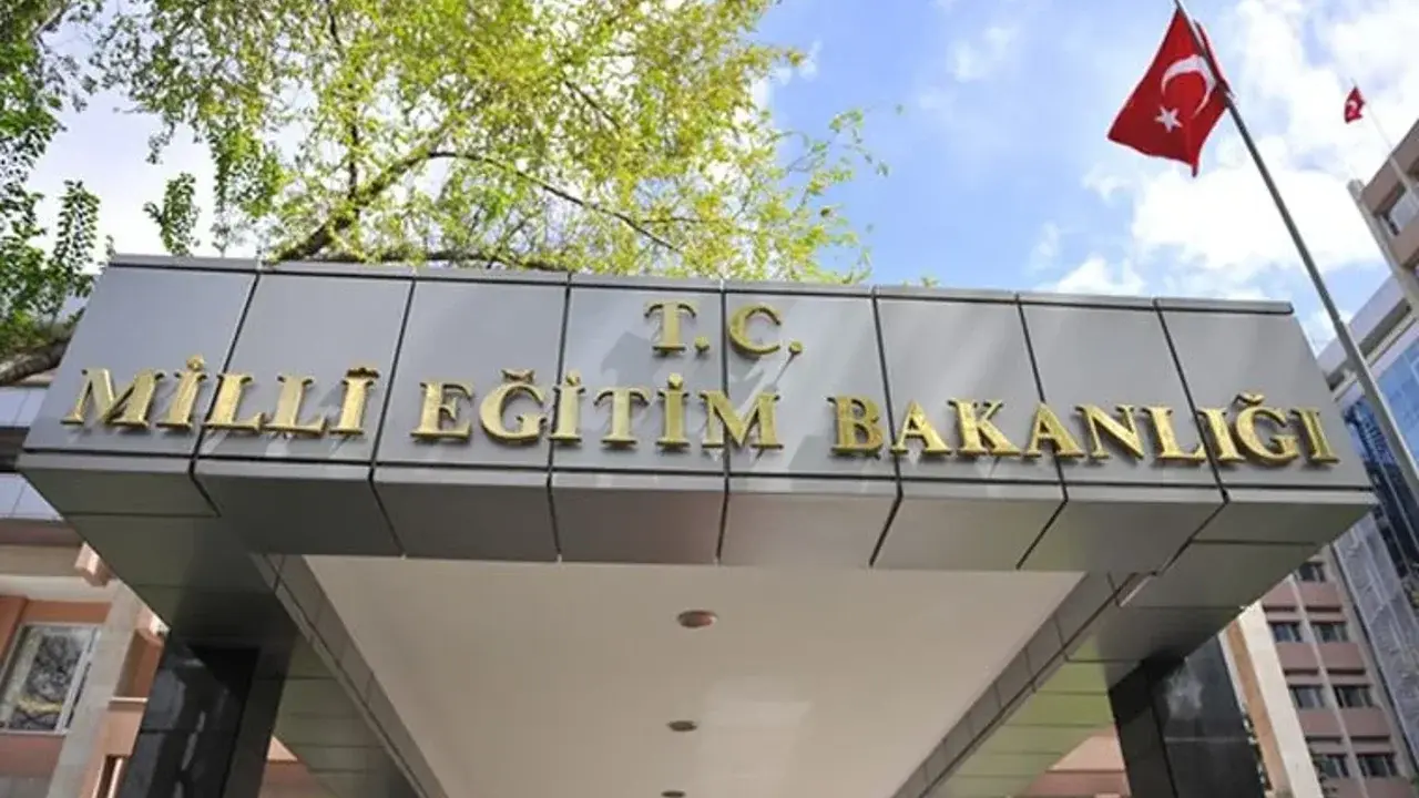 MEB'ten yeni eğitim yılına ilişkin 56 maddelik genelge! - Emek Haber
