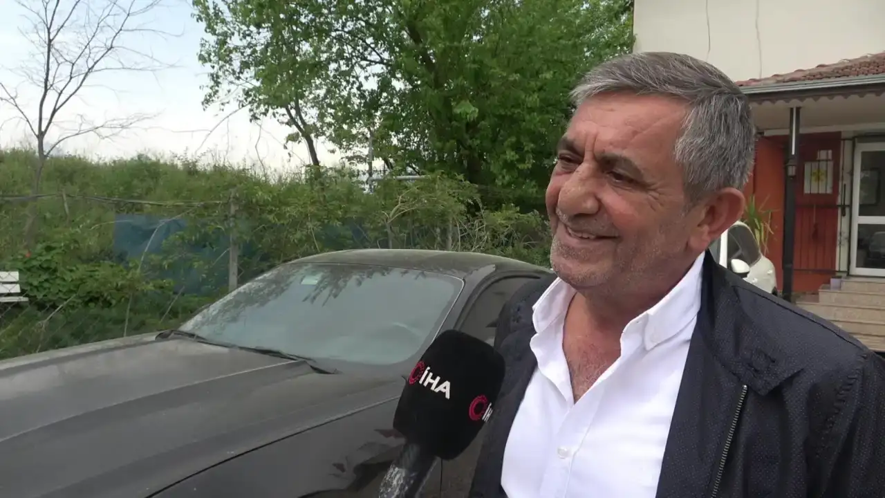 antalyada-yediemin-otoparklarinda-araclar-curuyor-binlerce-arac-yillardir-bekliyor