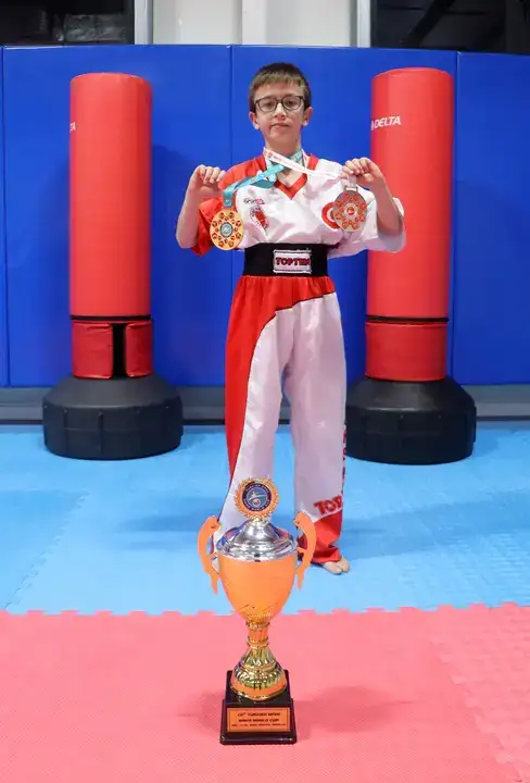 burdurun-altin-cocugu-yigit-efe-9-yasinda-turkiye-sampiyonu